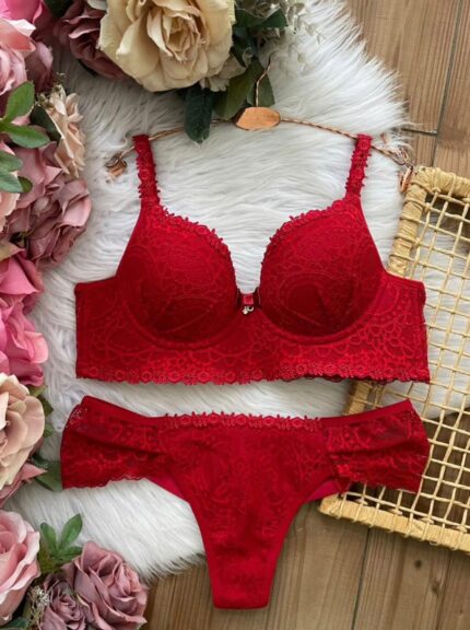 Conjunto Rendado com Detalhe Guipir - imagem 1 | Treviso Lingerie